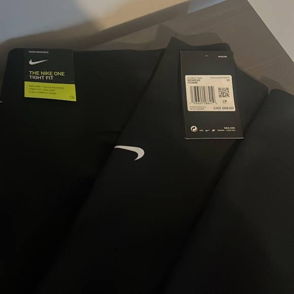 Nike performance leggings - Picture 2 of 8